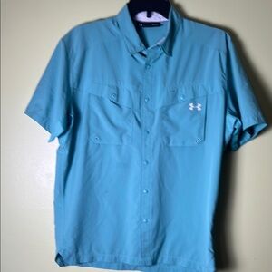 Under Armour sleek Men's button down short sleeve, Blue Shirt.